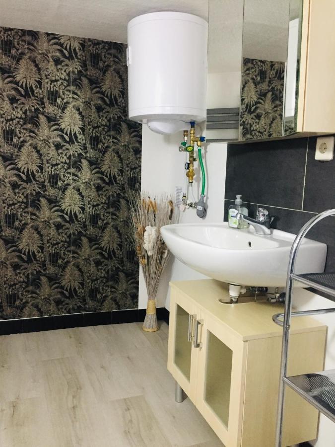 Monteurwohnung, 2 Zimmer, Kueche,Bad Staufenberg  Dış mekan fotoğraf