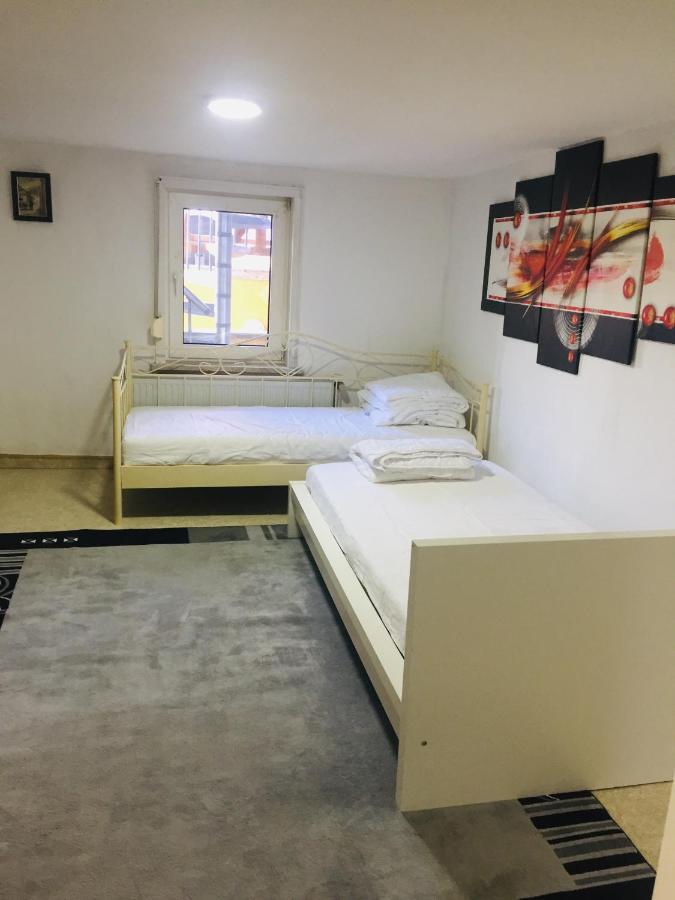 Monteurwohnung, 2 Zimmer, Kueche,Bad Staufenberg  Dış mekan fotoğraf